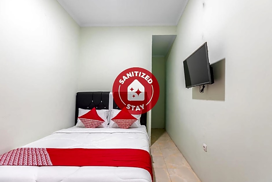 OYO 3132 Mahkota Sivali