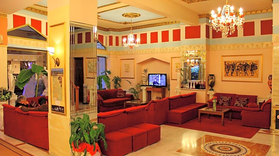 Hotel Kosta Famissi