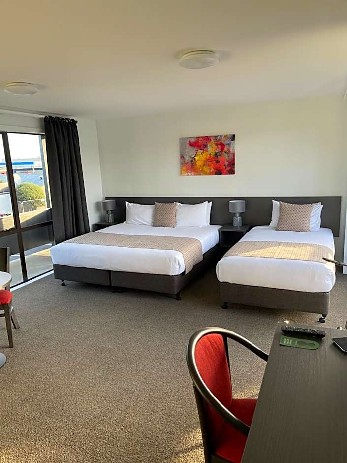 Carnmore Hagley Park