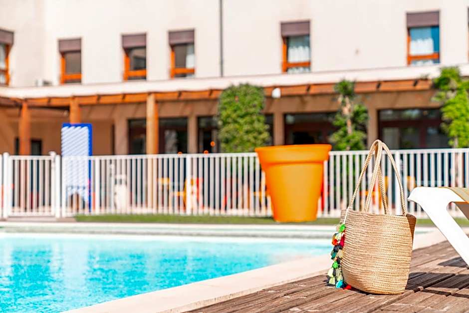 ibis Styles Carcassonne La Cité