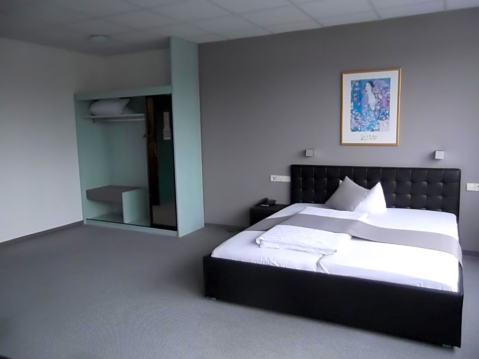 Businesshotel & Appartements Stuttgart-Vaihingen