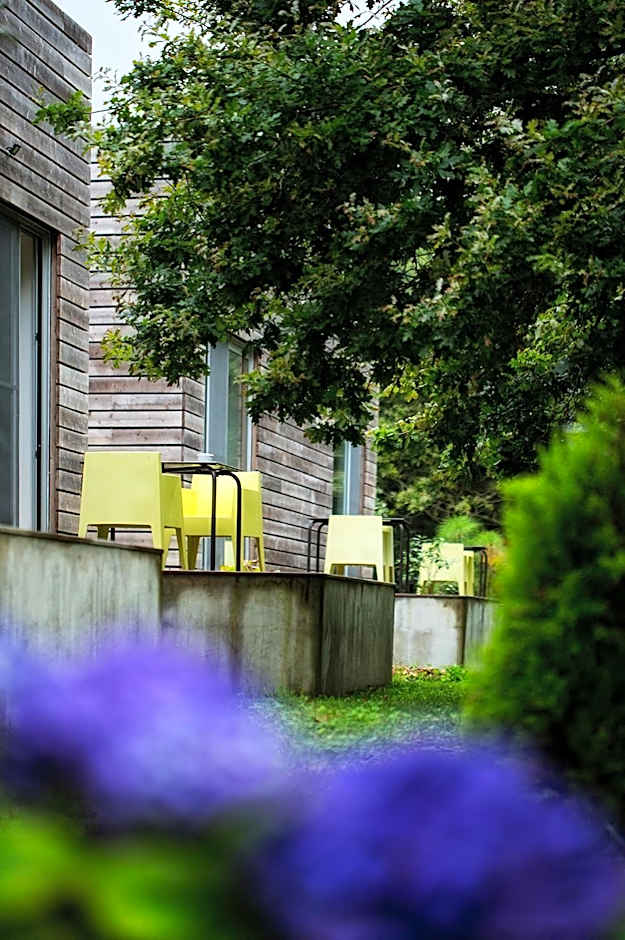 Furnas Lake Forest Living