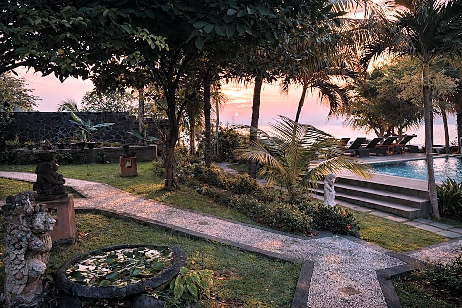 1000 Dream Bungalow & Restaurant
