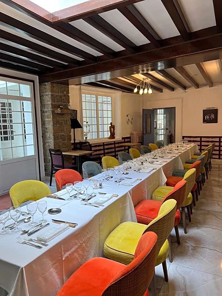 Logis Grand Hotel Pelisson