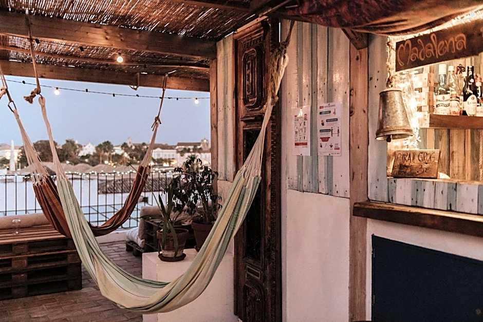 Casa da Madalena Backpackers Hostel