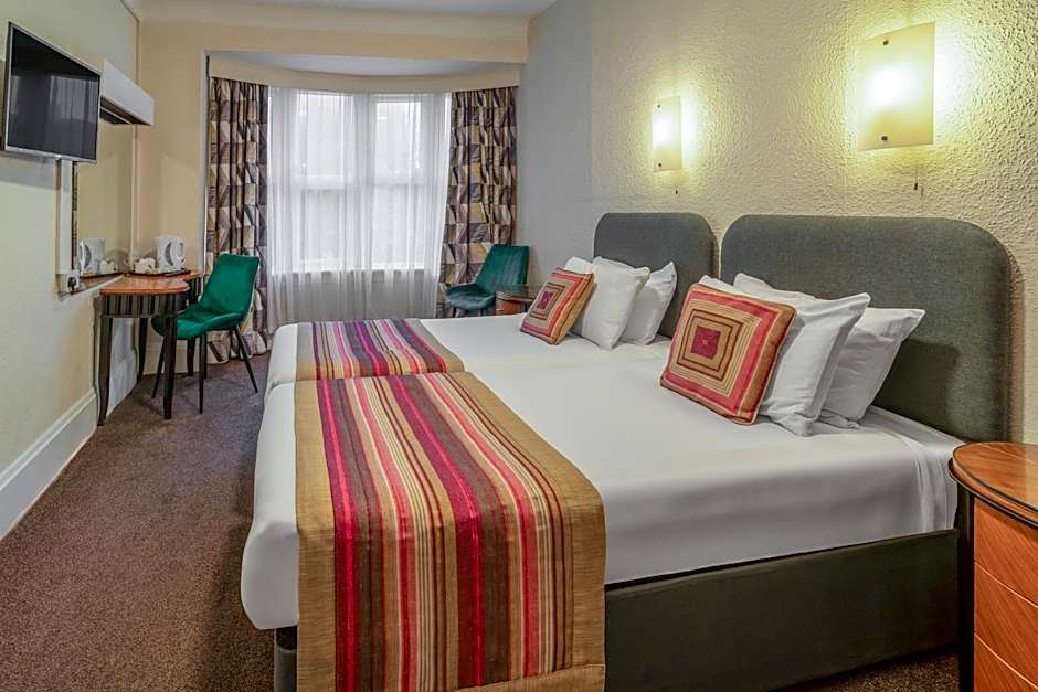 Heathlands Hotel