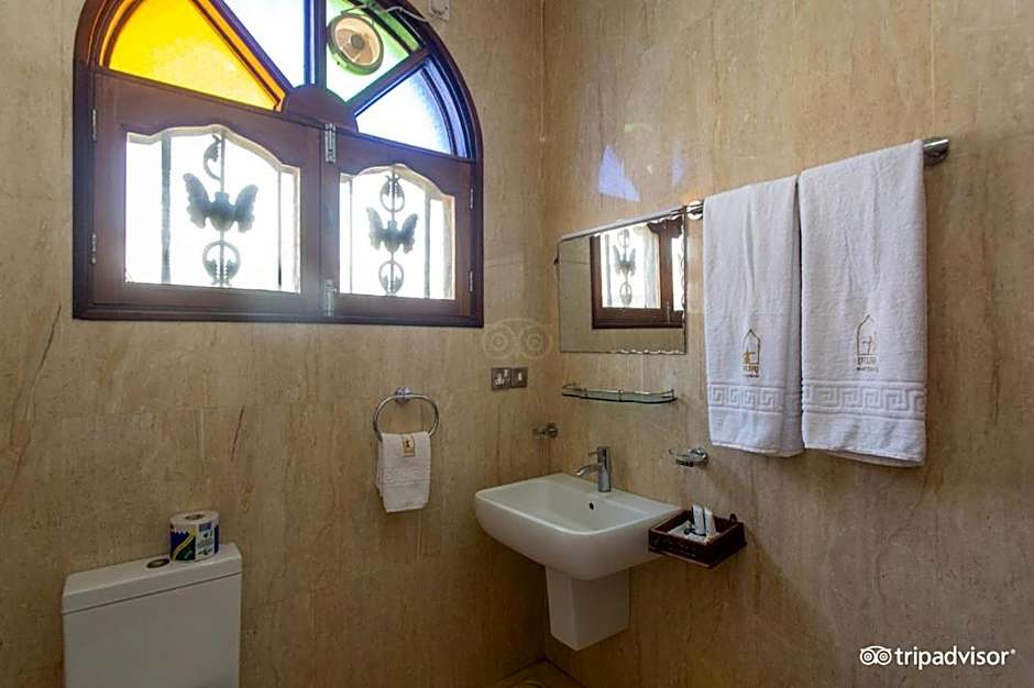 Al-Minar Hotel