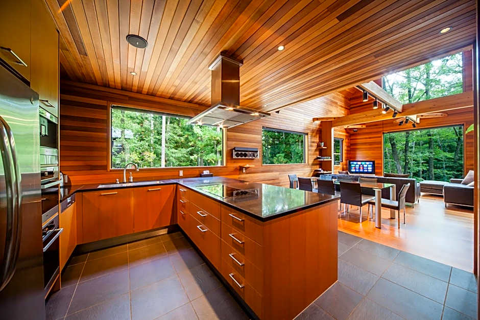 Phoenix Chalets by HHG