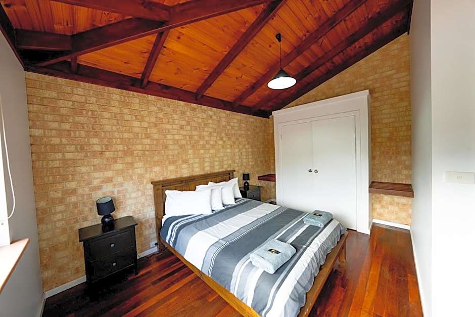 Esperance Foreshore Apartments
