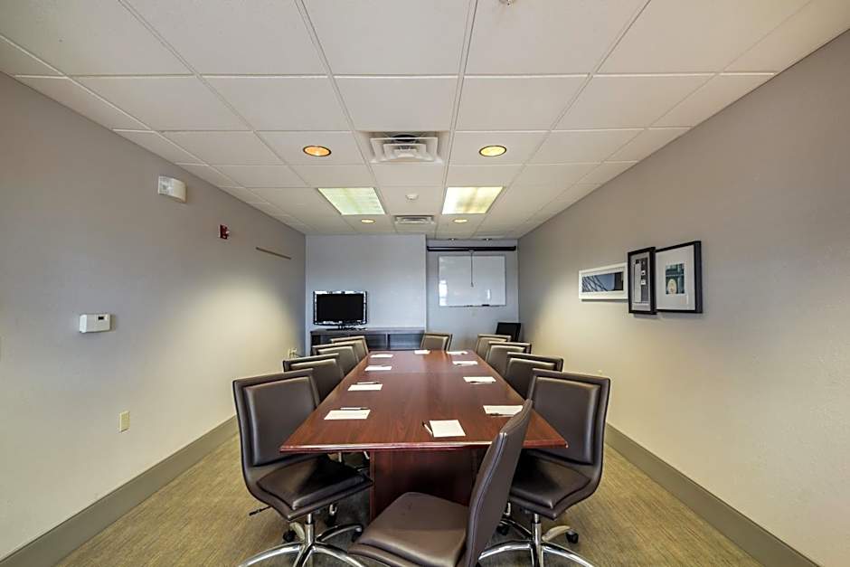 Country Inn & Suites by Radisson, Fond du Lac, WI
