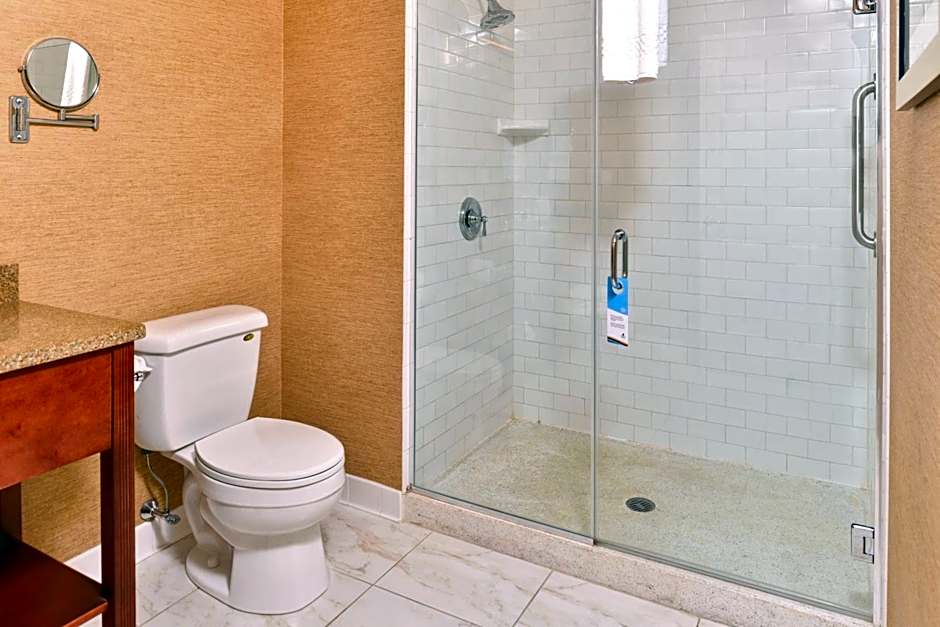 Fairfield Inn & Suites by Marriott Albany Downtown