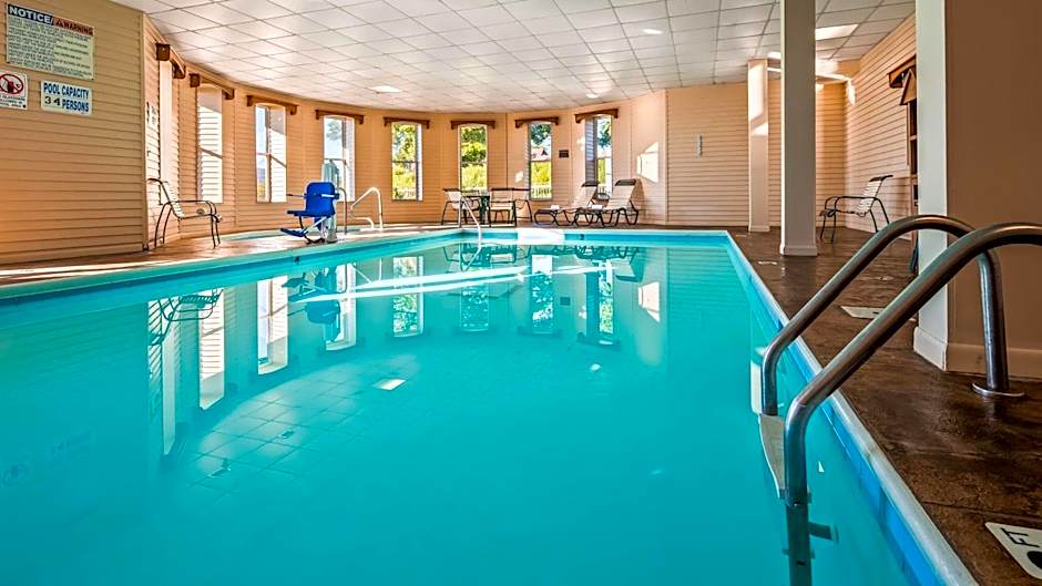 Hotel Chequamegon, BW Signature Collection