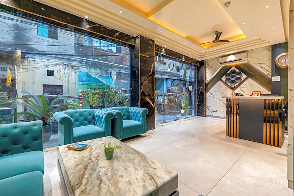 Hotel Golden Wings