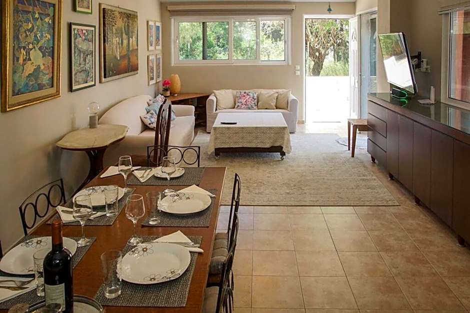 Violeta's Seaview Apartment in Rhodes