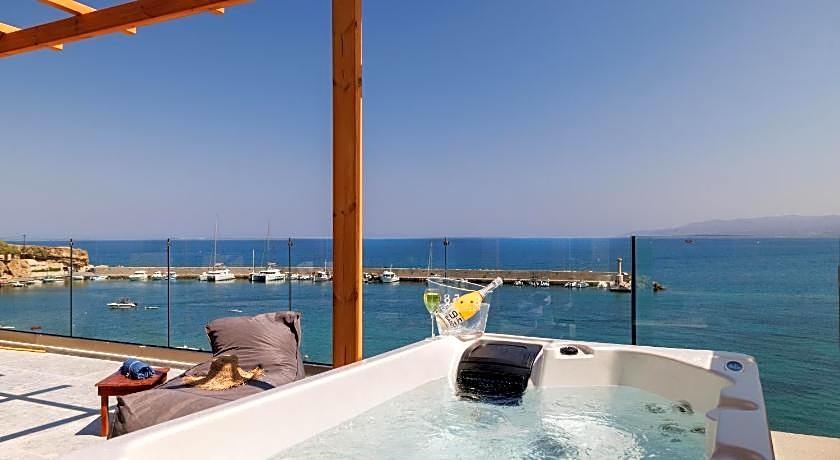 Soho SeaFront Suites