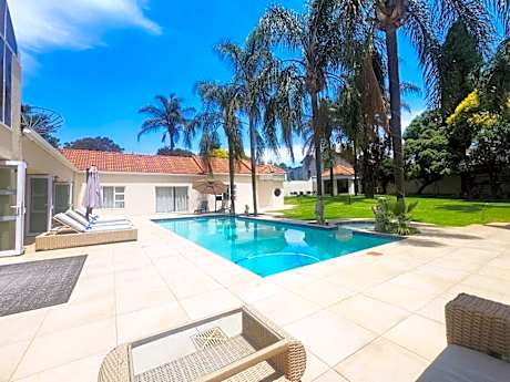 Villa Reis - The Villa of Kings