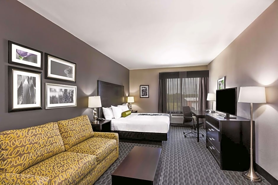 La Quinta by Wyndham Rockport - Fulton