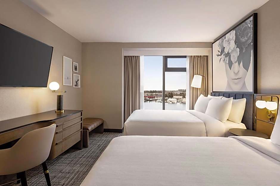 Radisson Blu Vancouver Airport Hotel & Marina