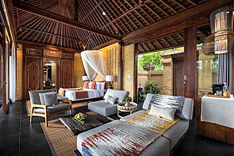Jungle Suite Pool Villa