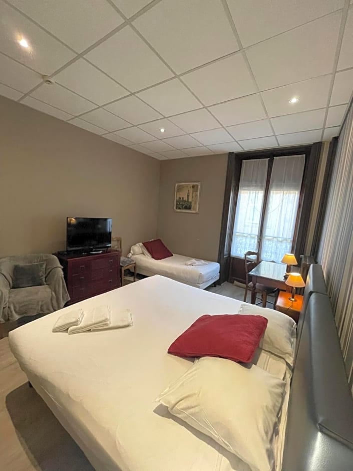 Authentic by Balladins, Hôtel Le Carré d'Aix