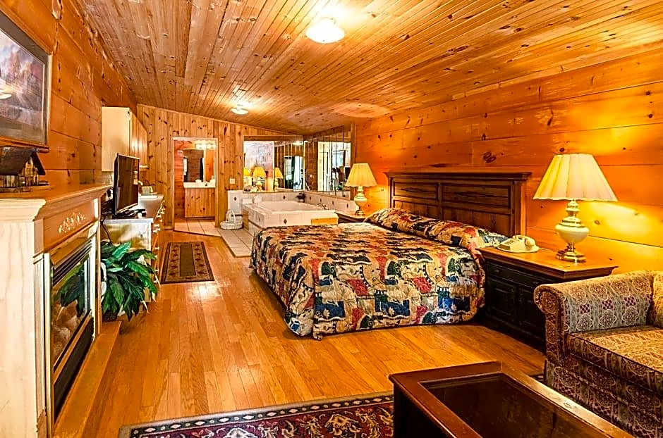 Highland Hills Motel & Cabins