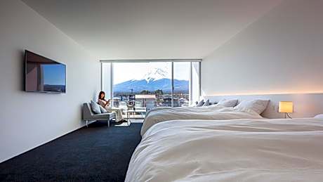 Deluxe Room with Mt.Fuji View