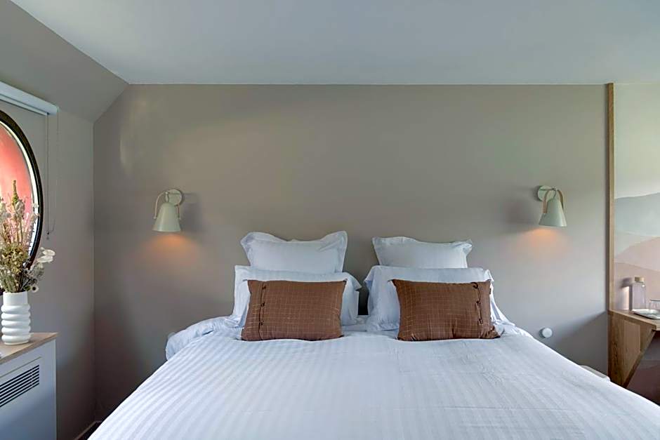 LA PENICHE - Bed And Bicycle - Vienne