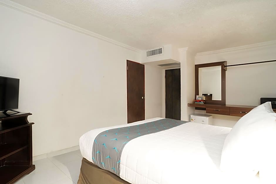 Calypso Beach Hotel