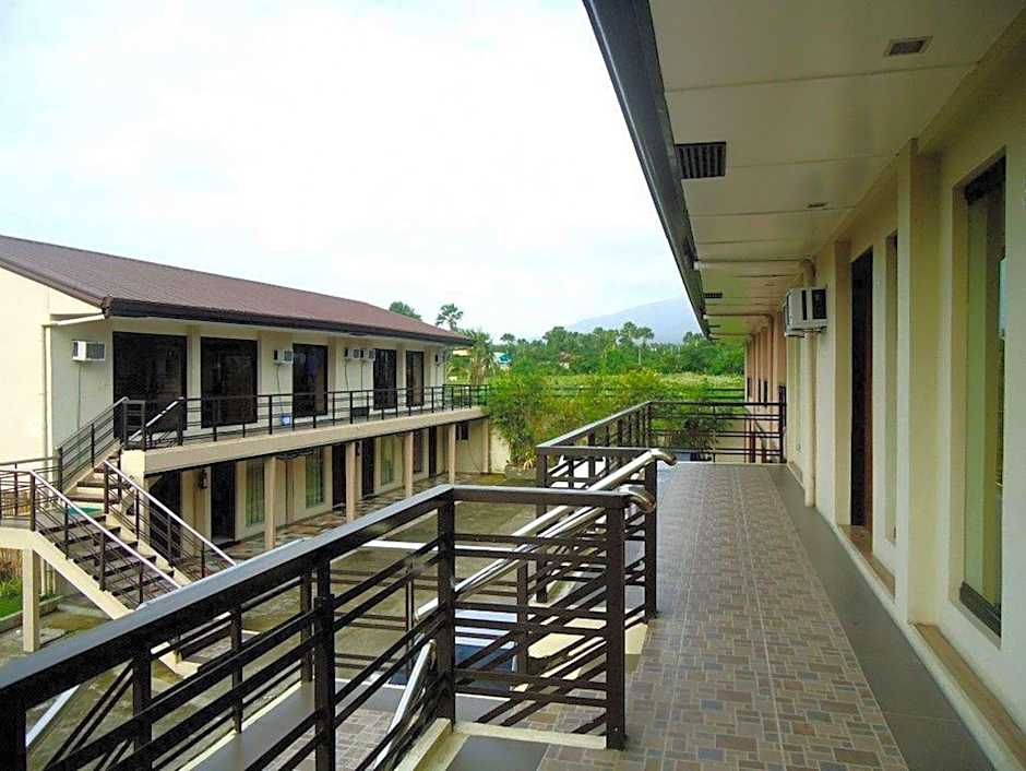 Sioland Grand Premier Hotel Lucena