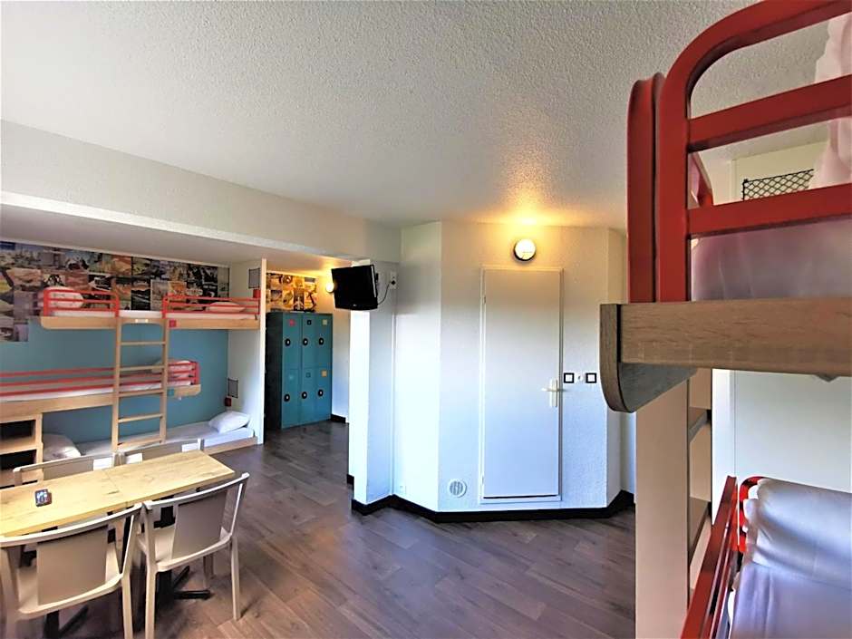 HotelF1 Bourges Le Subdray