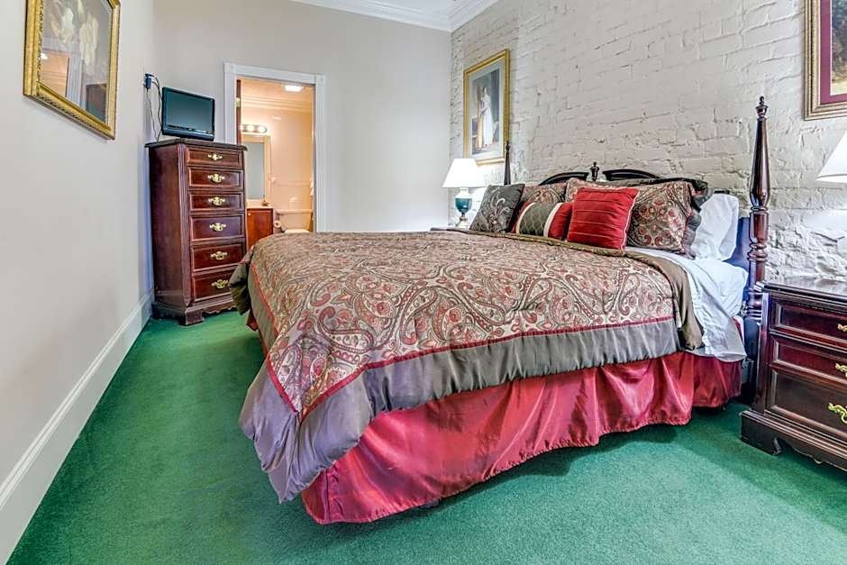 Plaza Suites Downtown New Orleans