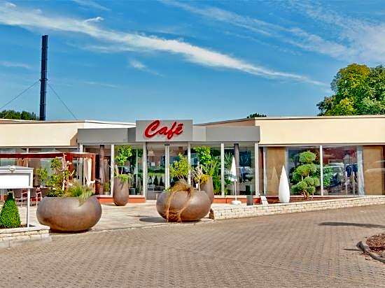 Moness Hotel und Kaffeerösterei