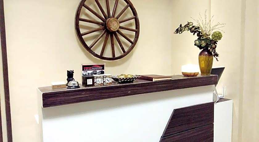 B&S Orchids suites hotel