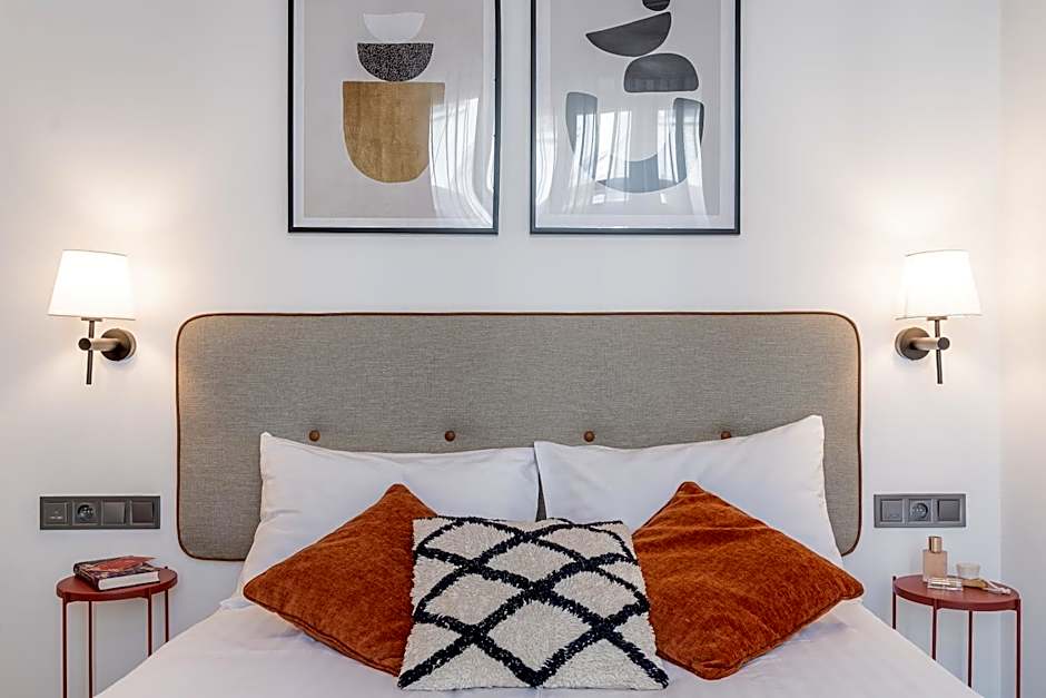 H11 Aparthotel