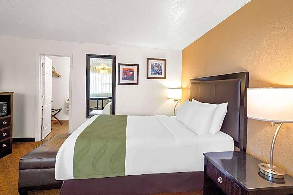 Quality Inn Port Angeles - near Olympic National Park