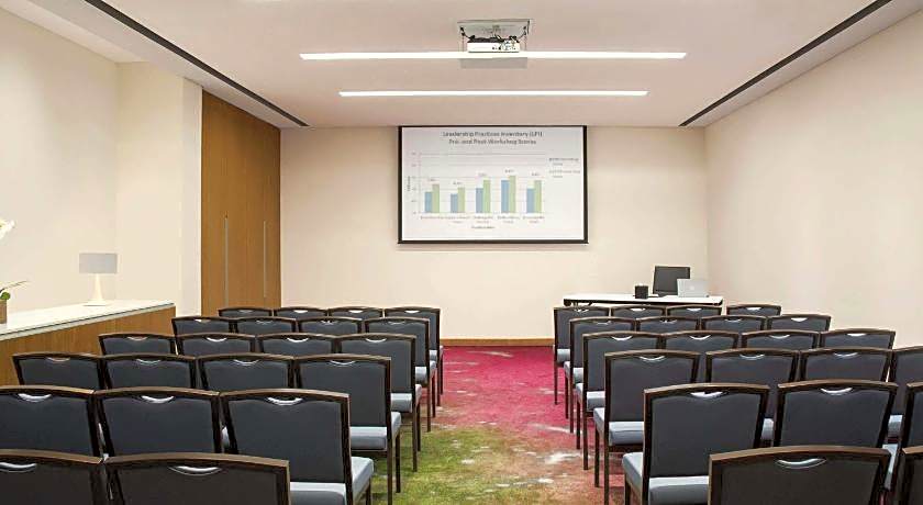 Novotel Muscat Airport