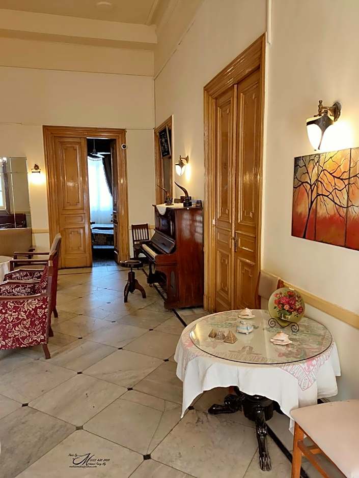 Clement's House Hostel