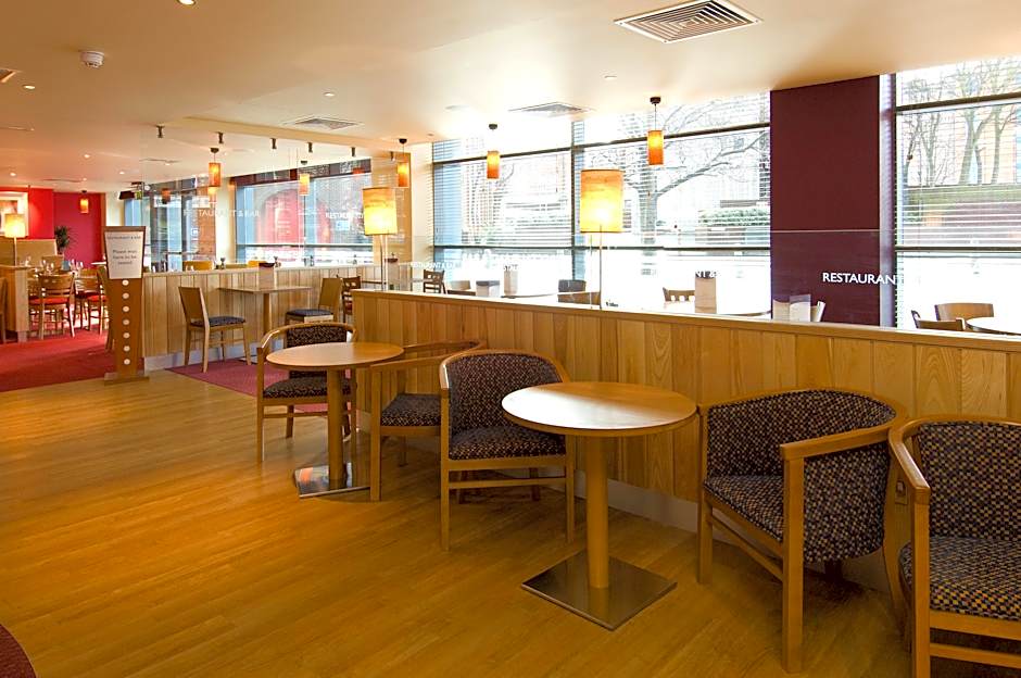 Premier Inn Leicester City Centre