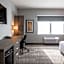 Amsterdam Inn & Suites, an Ascend Collection Hotel