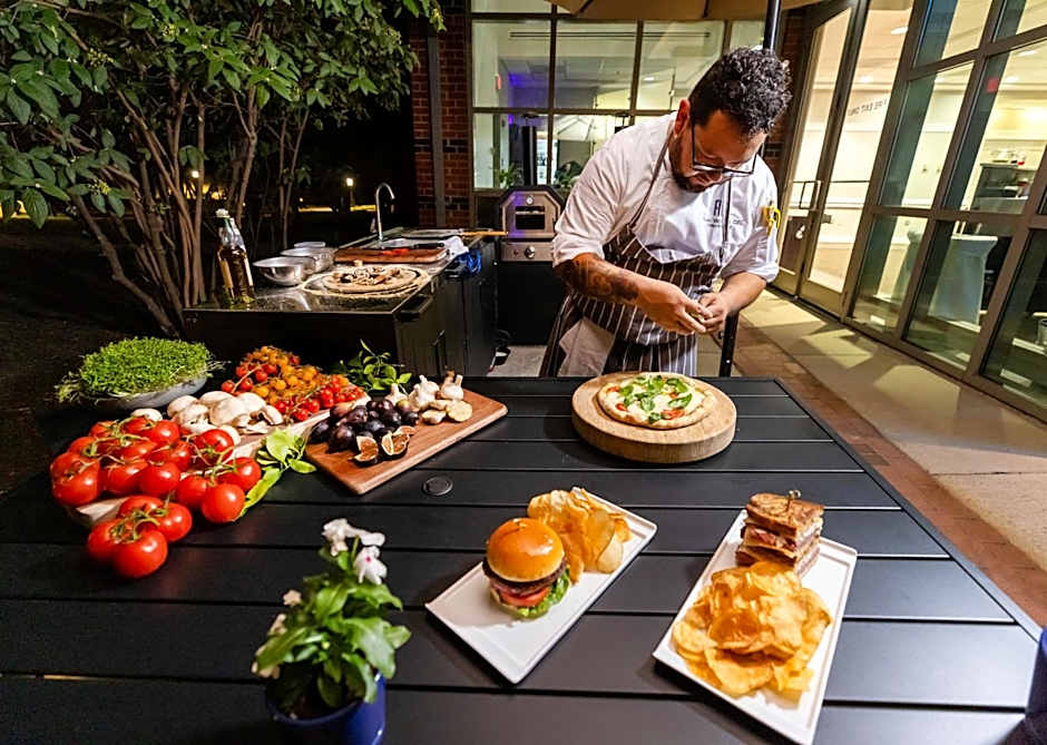 Kellogg Conference Hotel