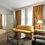 The Whitney Hotel