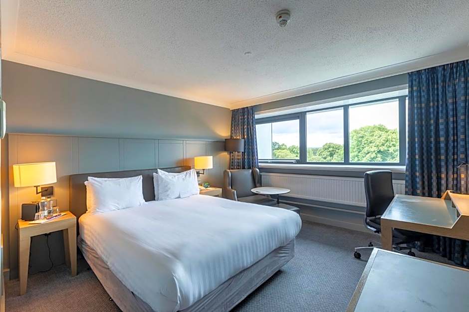 Holiday Inn Cardiff City By IHG
