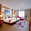 Ramada Suites By Wyndham Solo
