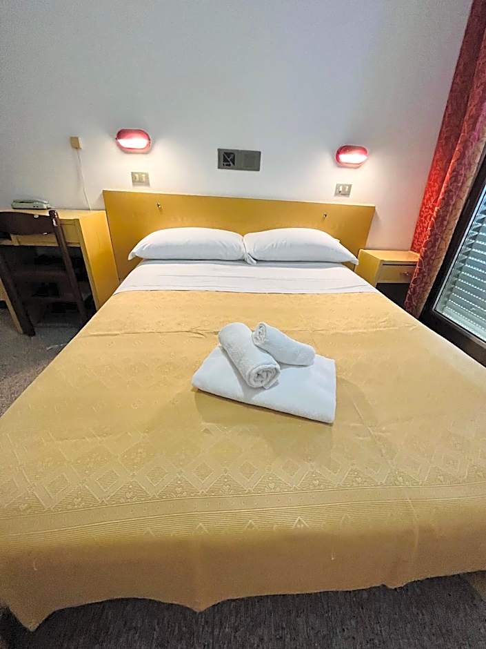 Hotel Columbia Frontemare