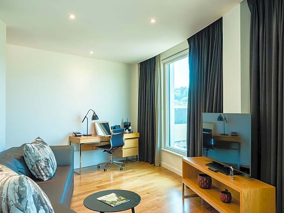 Apex City of Bath Hotel