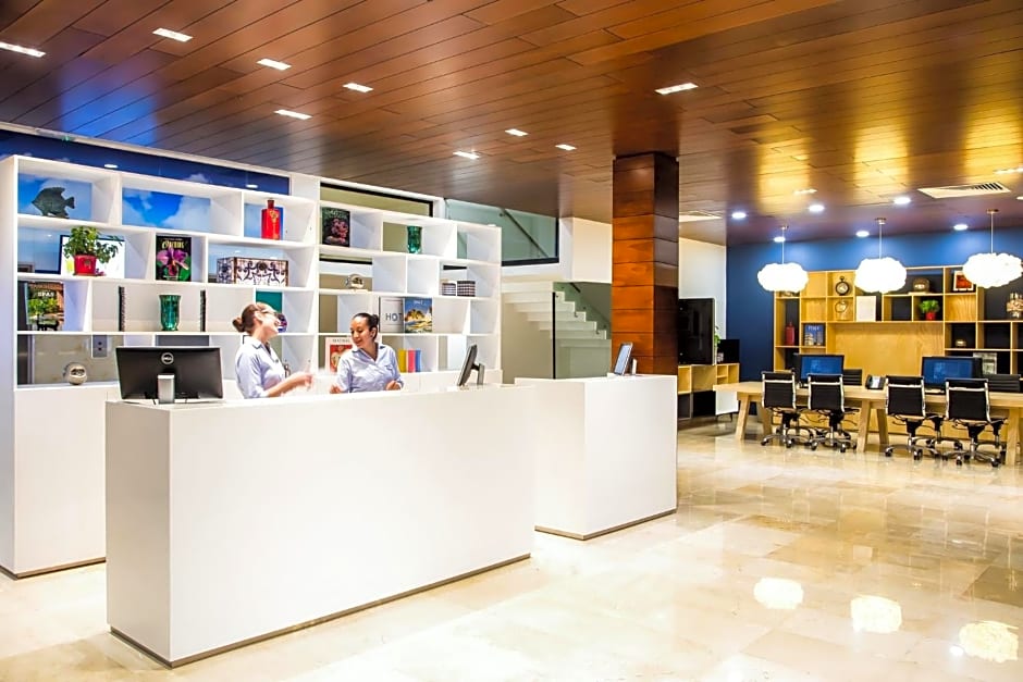 Fiesta Inn Playa del Carmen