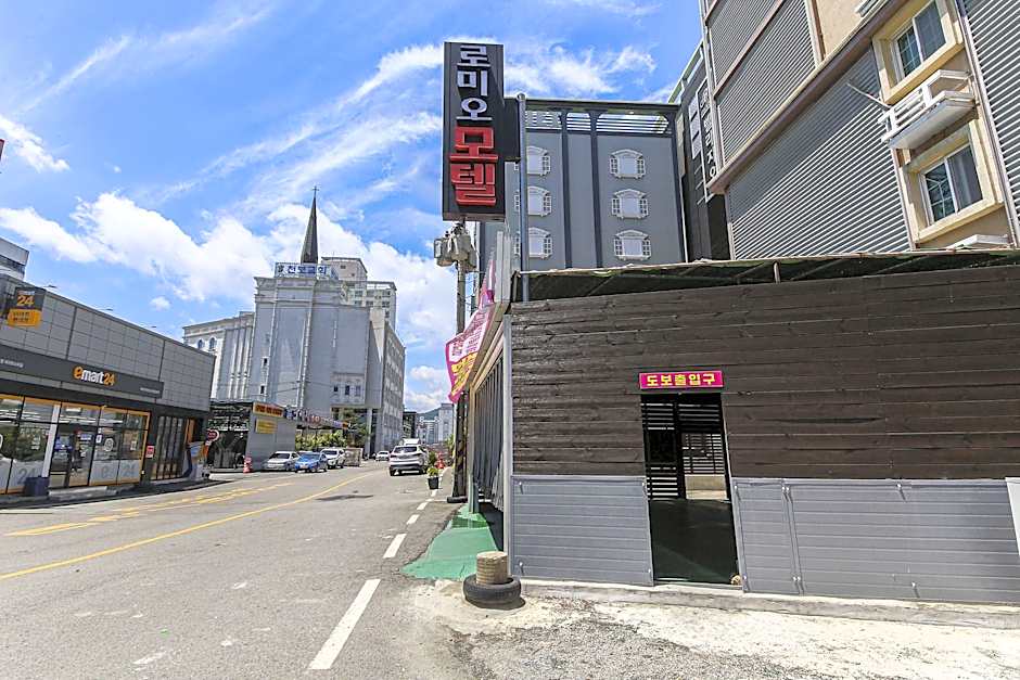 Suncheon Hotel Romeo