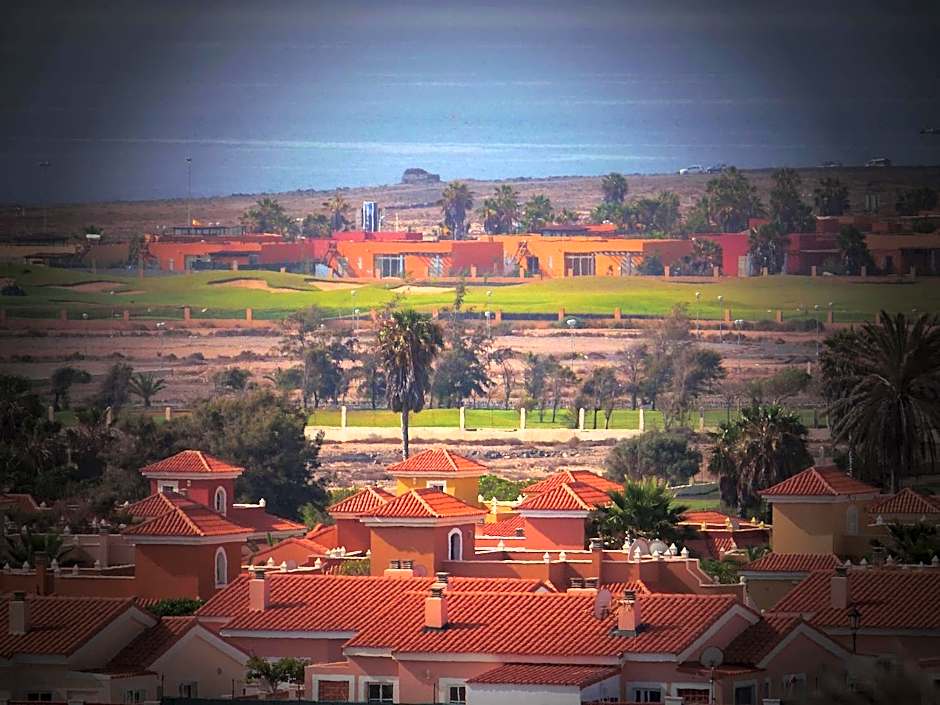 Bungalows Castillo Beach