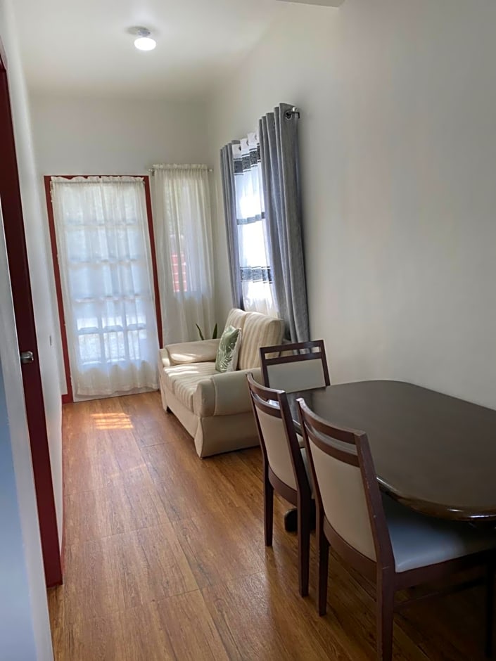 Doroteo's Transient House