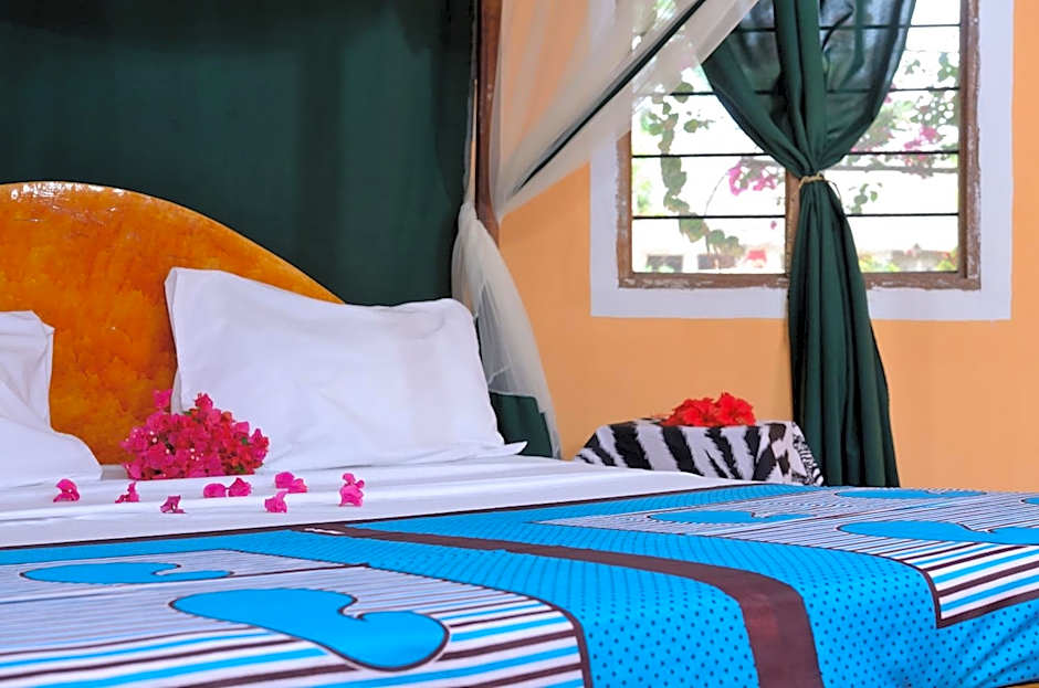 Kaure Sand Beach Lodge